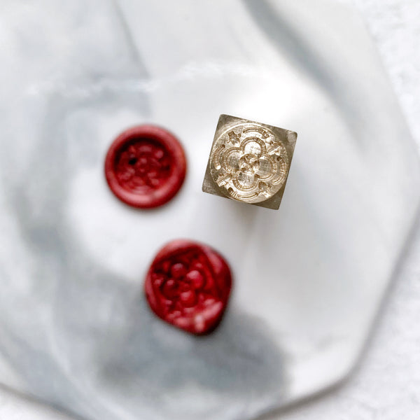 Two-sided Brass Wax Seal Stamp - 4-petals Flower