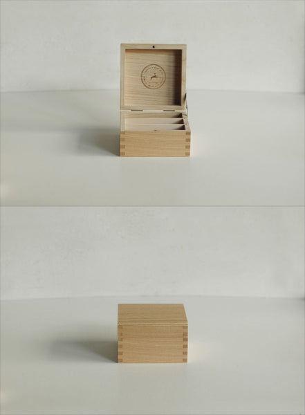 Classiky Chesnut Card Case