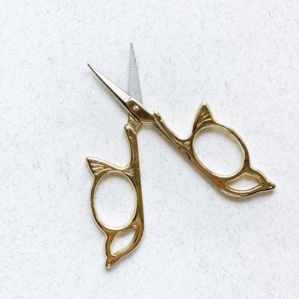 Antique-Style Scissor 1