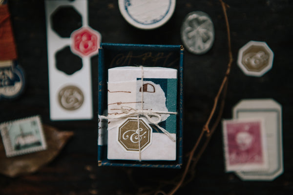 OURS Ampersand Letterpress Label Book