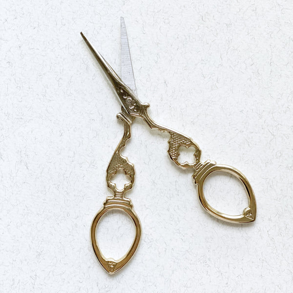 Antique-Style Scissor 8