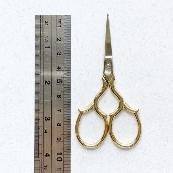 Antique-Style Scissor 5